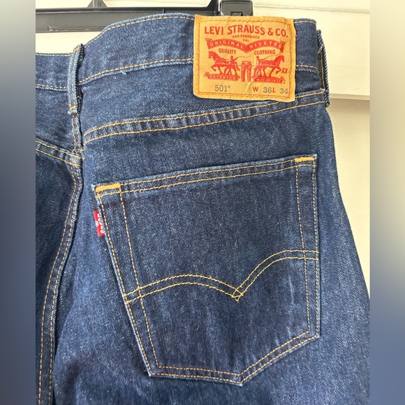 Levi’s 501’s Men’s Jeans - Picture 8 of 9